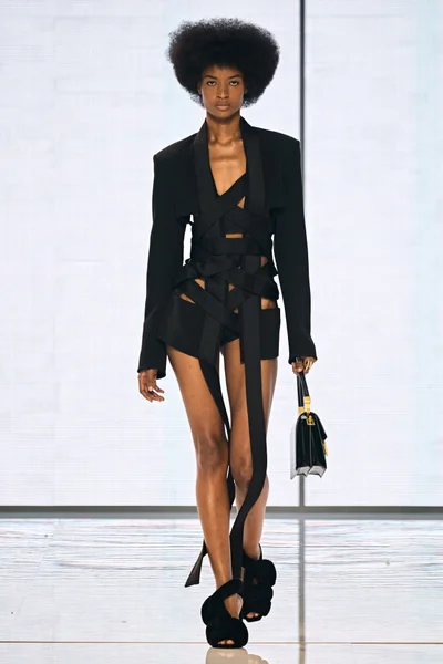 Look 52